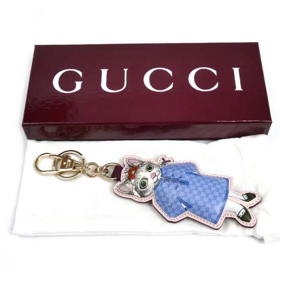 GUCCI GG Supreme Canvas Japan Exclusive Yuko Higuchi Cat Keychain Charm 85174...
